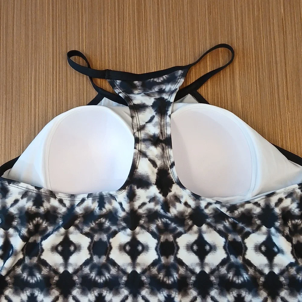 SOUTH POINT High Neck Print Tankini Top SZ 16 - Picture 4 of 5